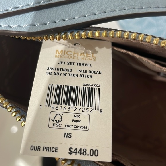 MICHAEL KORS 💙
Jet Set Travel Small Logo Shoulder crossbody Bag tech Pouches - Picture 13 of 13